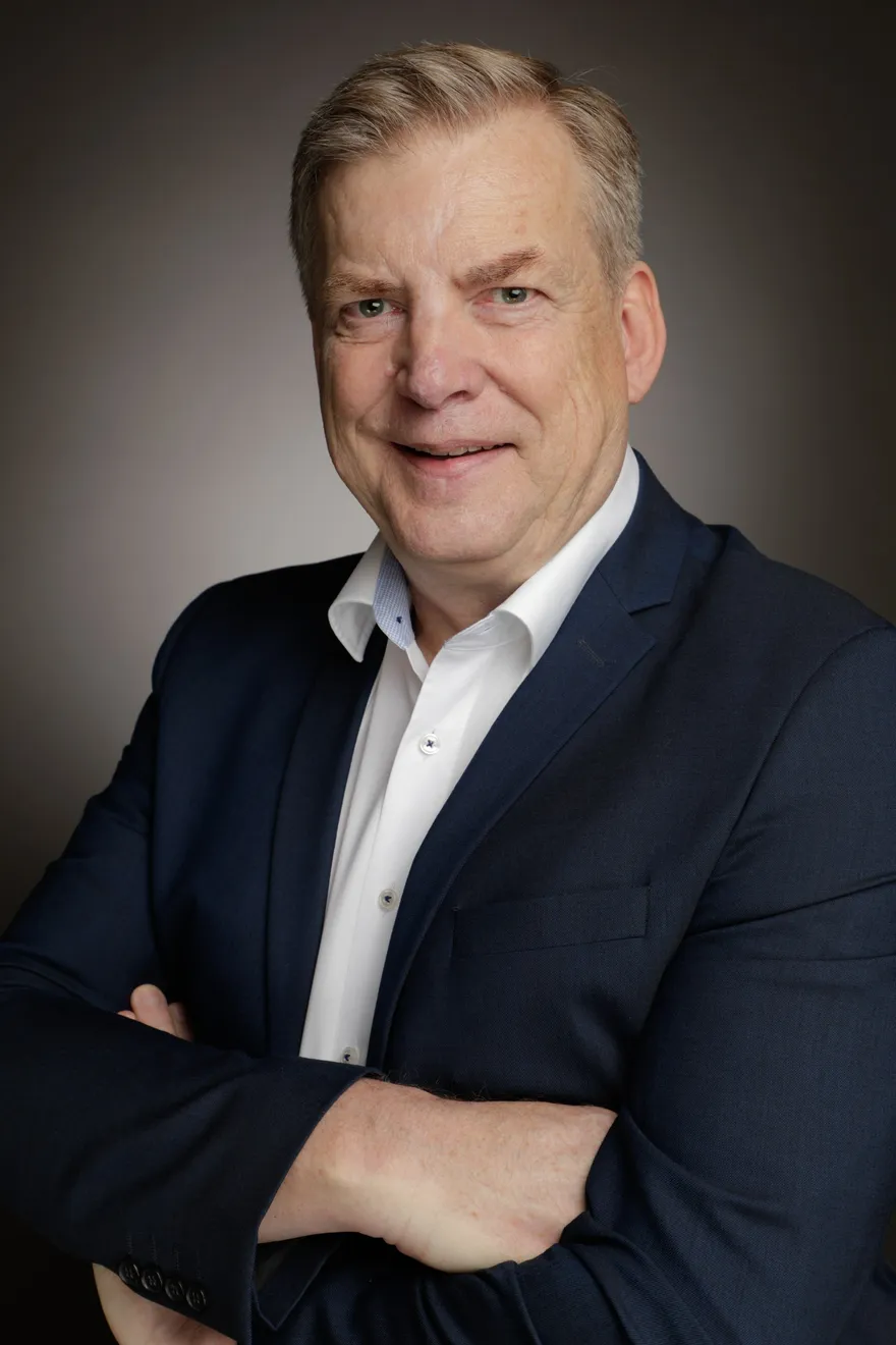 Michael Dernbach, Inhaber von MIDe consulting